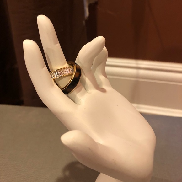 Michael kors tortoise cross ring - Picture 2 of 3